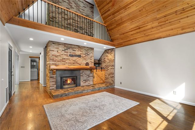 105 Spoon Court, Westminster, SC 29693