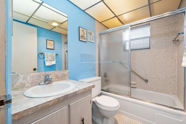 97 Flanders C, Delray Beach, FL 33484