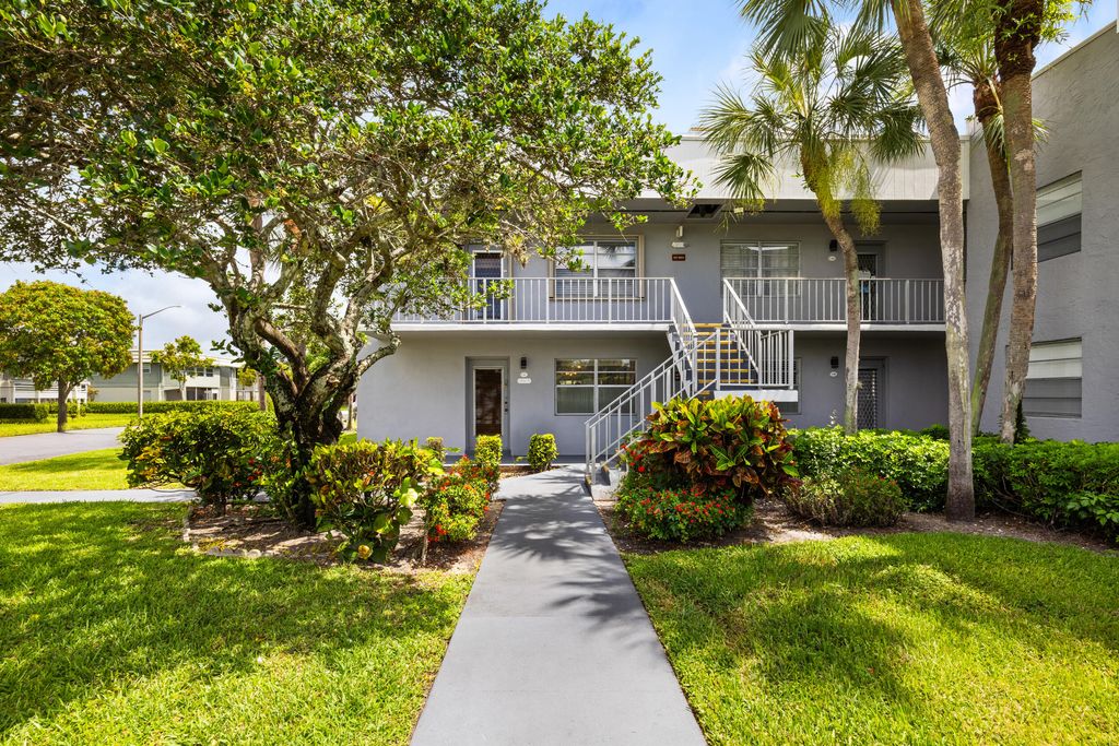 97 Flanders C, Delray Beach, FL 33484