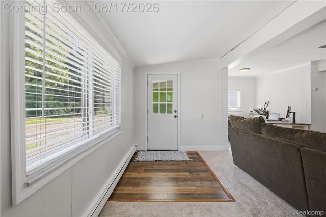 572 Atwater Street, Lake Orion Village, MI 48362