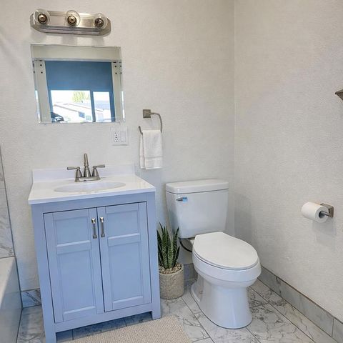 420 Bridgevale, Hollister, CA 95023