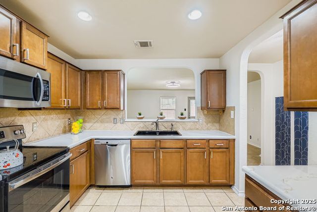 11306 Camp Creek Trail, San Antonio, TX 78245