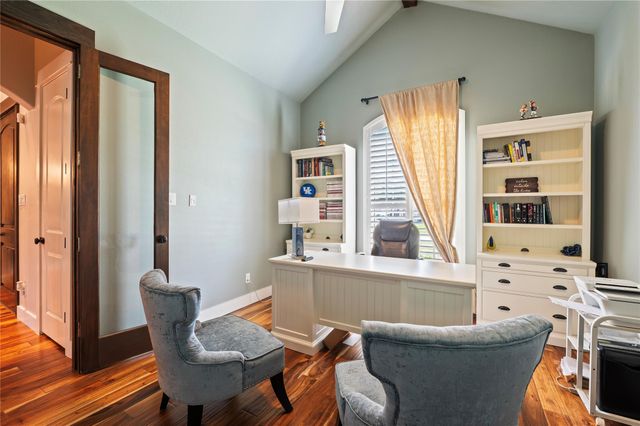 904 Mossy Oak Court, Friendswood, TX 77546