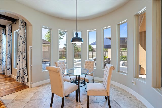 904 Mossy Oak Court, Friendswood, TX 77546