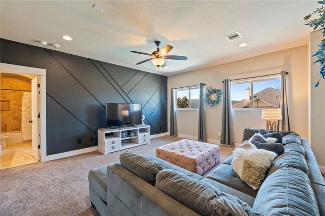904 Mossy Oak Court, Friendswood, TX 77546