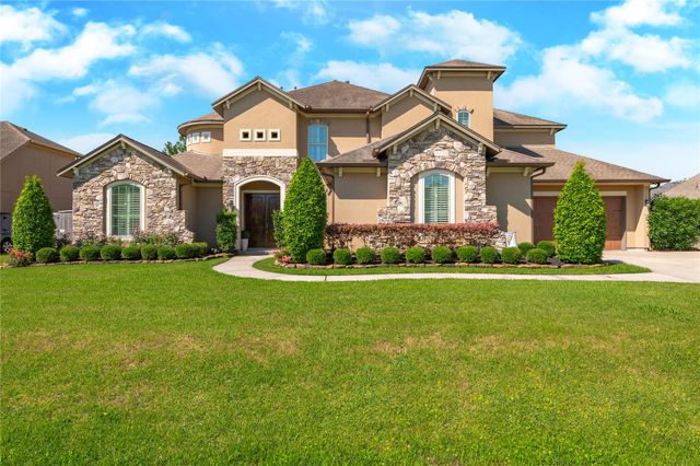 904 Mossy Oak Court, Friendswood, TX 77546