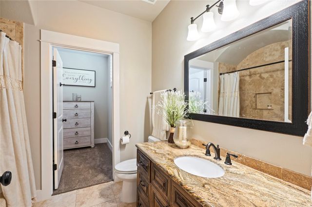 904 Mossy Oak Court, Friendswood, TX 77546