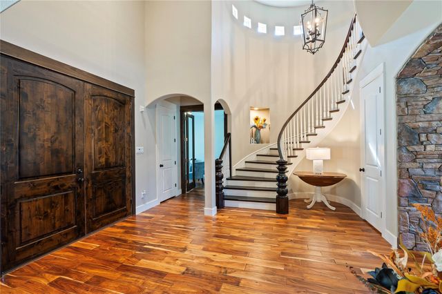 904 Mossy Oak Court, Friendswood, TX 77546