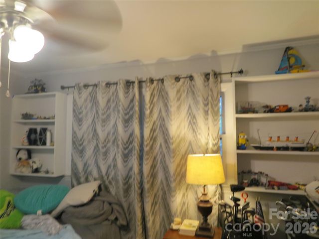 419 S Church Street, Lowell, NC 28098