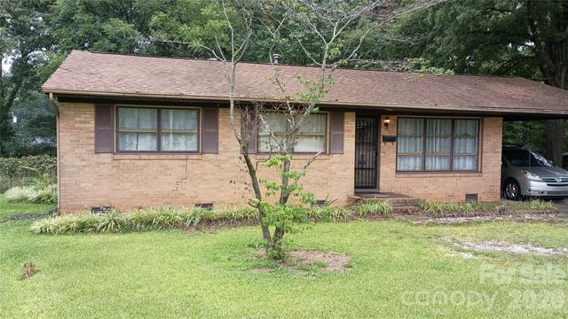 419 S Church Street, Lowell, NC 28098