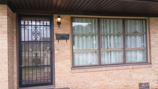 419 S Church Street, Lowell, NC 28098