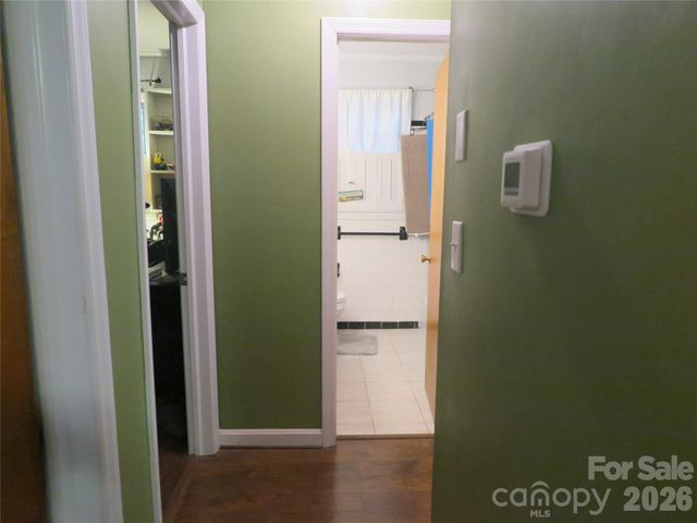 419 S Church Street, Lowell, NC 28098