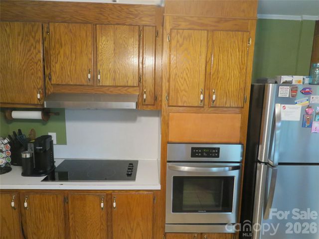 419 S Church Street, Lowell, NC 28098