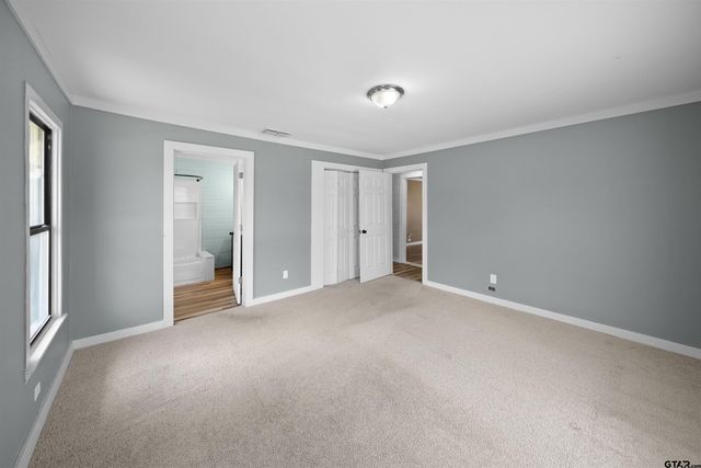 907 Henderson St., Jacksonville, TX 75766