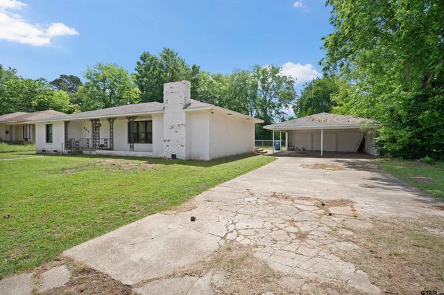 907 Henderson St., Jacksonville, TX 75766