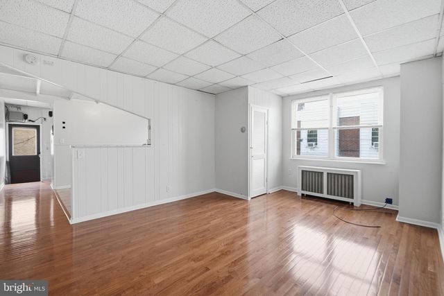 2413 S 4TH ST, Philadelphia, PA 19148