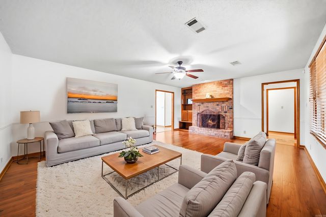 203 Chase Place, Hot Springs, AR 71901