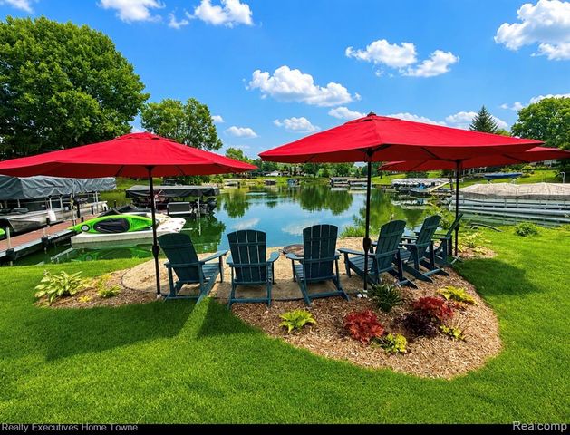3460 Ramada Drive, Highland, MI 48356
