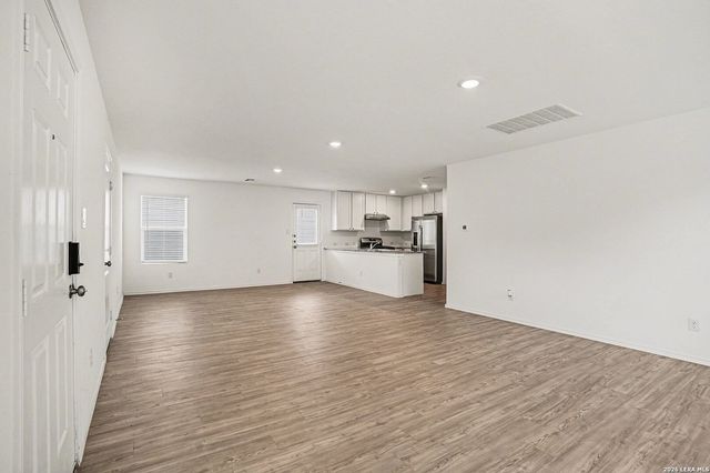 13923 Bull, San Antonio, TX 78252