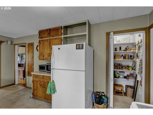 780 CHERRY Ave, Eugene, OR 97404