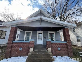 230 E Victoria Street, South Bend, IN 46614