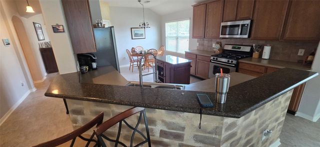 2406 Cardinal Elm Street, Fresno, TX 77545