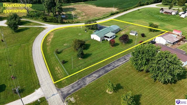 85 Oaklawn Court, Brandenburg, KY 40108