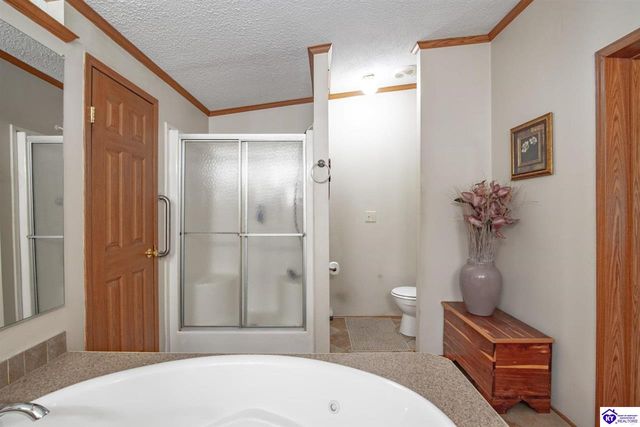 85 Oaklawn Court, Brandenburg, KY 40108