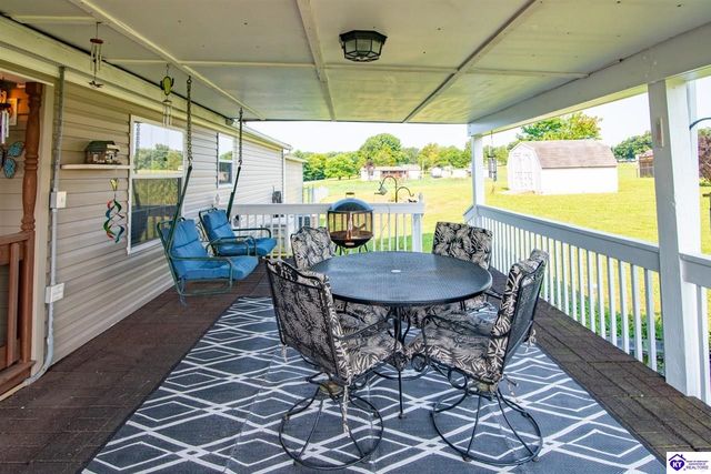 85 Oaklawn Court, Brandenburg, KY 40108