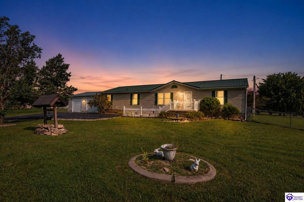 85 Oaklawn Court, Brandenburg, KY 40108