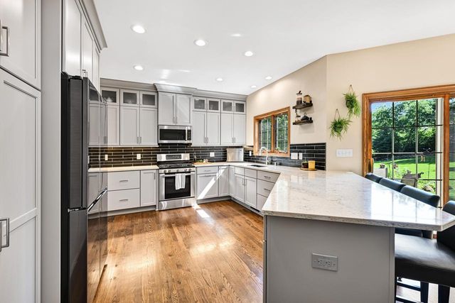 W198S6798 Adrian DRIVE, Muskego, WI 53150