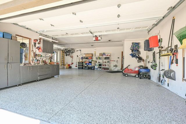 W198S6798 Adrian DRIVE, Muskego, WI 53150
