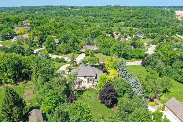 W198S6798 Adrian DRIVE, Muskego, WI 53150