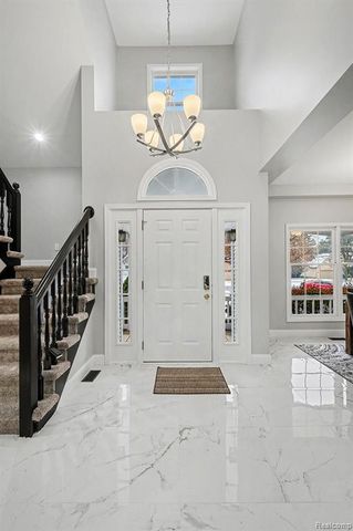 4116 Split Rail Lane, Fenton, MI 48430