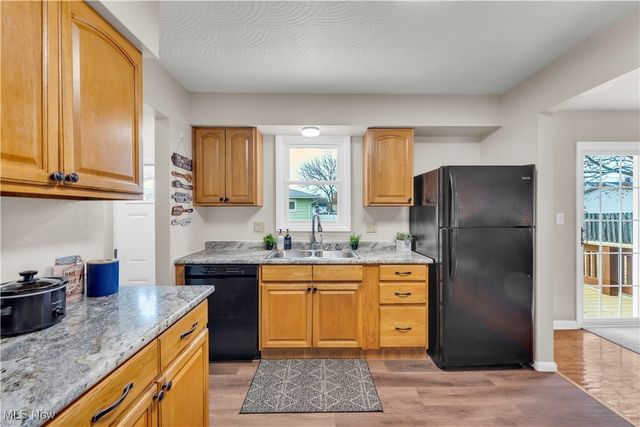 2246 Utica Avenue, Lorain, OH 44052