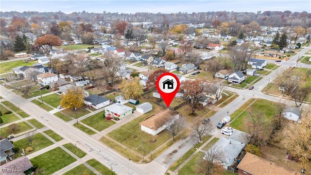 2246 Utica Avenue, Lorain, OH 44052