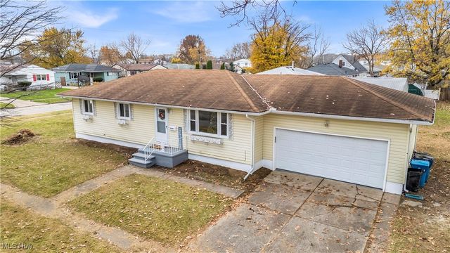 2246 Utica Avenue, Lorain, OH 44052