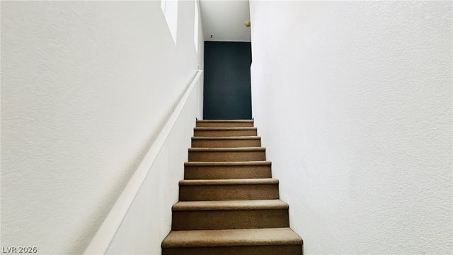 10368 Baby Bud Street, Las Vegas, NV 89183