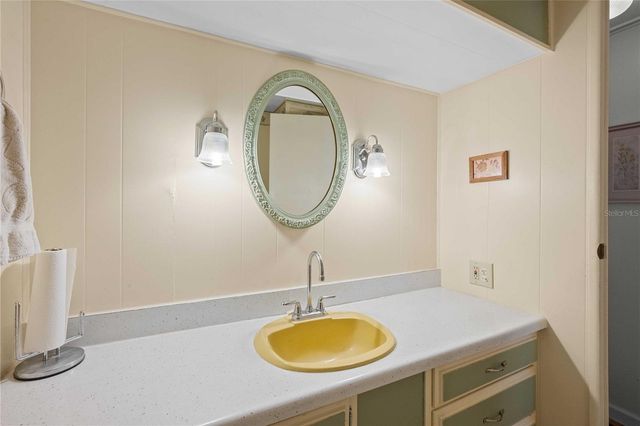 37100 8TH AVENUE, Zephyrhills, FL 33542