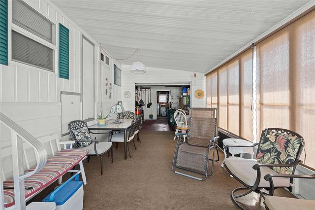 37100 8TH AVENUE, Zephyrhills, FL 33542