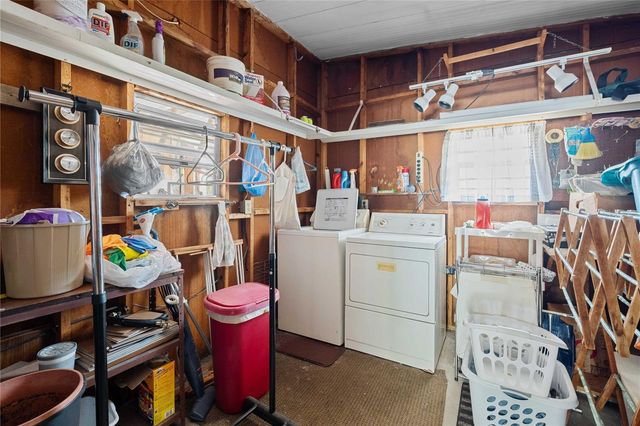 37100 8TH AVENUE, Zephyrhills, FL 33542