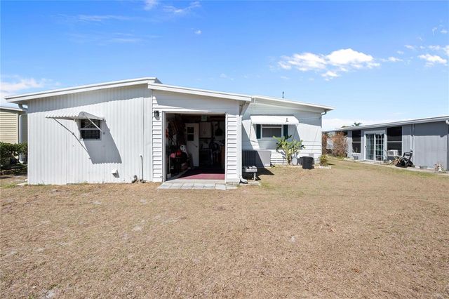 37100 8TH AVENUE, Zephyrhills, FL 33542