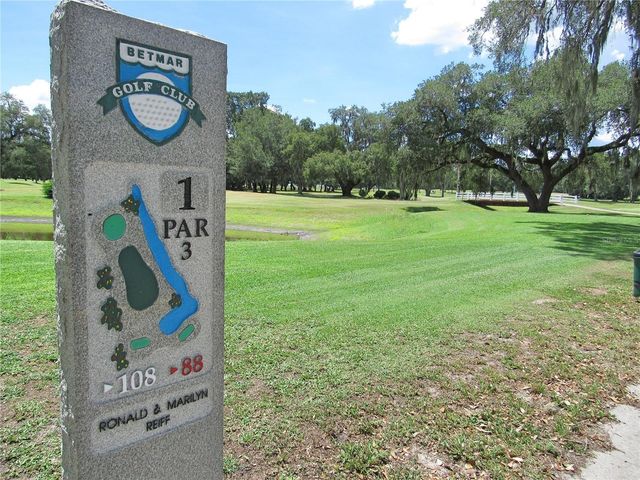 37100 8TH AVENUE, Zephyrhills, FL 33542