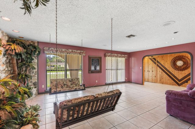 4201 SW 102nd Avenue, Davie, FL 33328