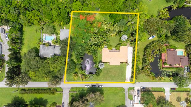 4201 SW 102nd Avenue, Davie, FL 33328