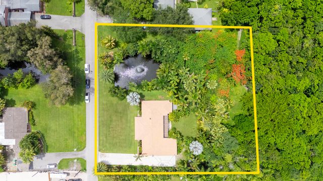 4201 SW 102nd Avenue, Davie, FL 33328