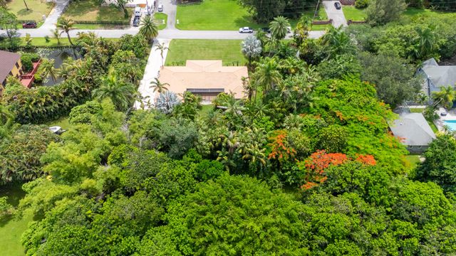 4201 SW 102nd Avenue, Davie, FL 33328