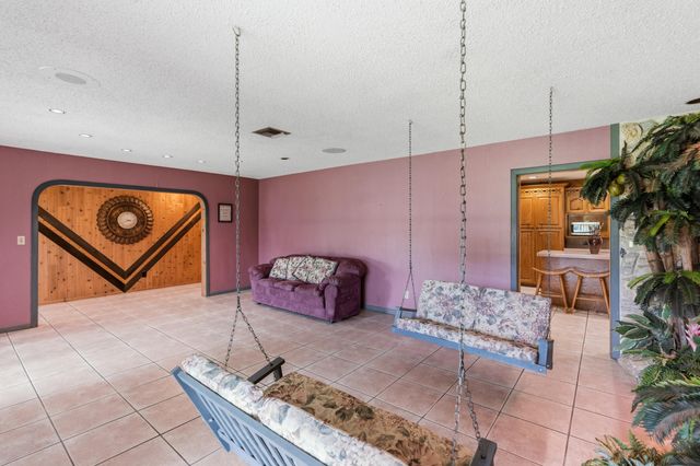 4201 SW 102nd Avenue, Davie, FL 33328