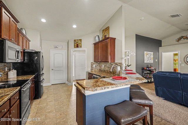 1458 Damon Road SE, Palm Bay, FL 32909