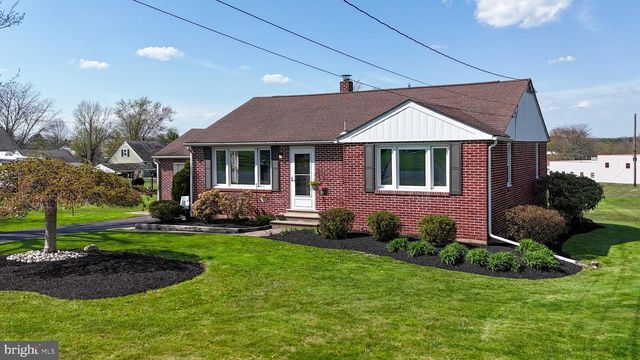 2150 MILFORD AVE, Quakertown, PA 18951
